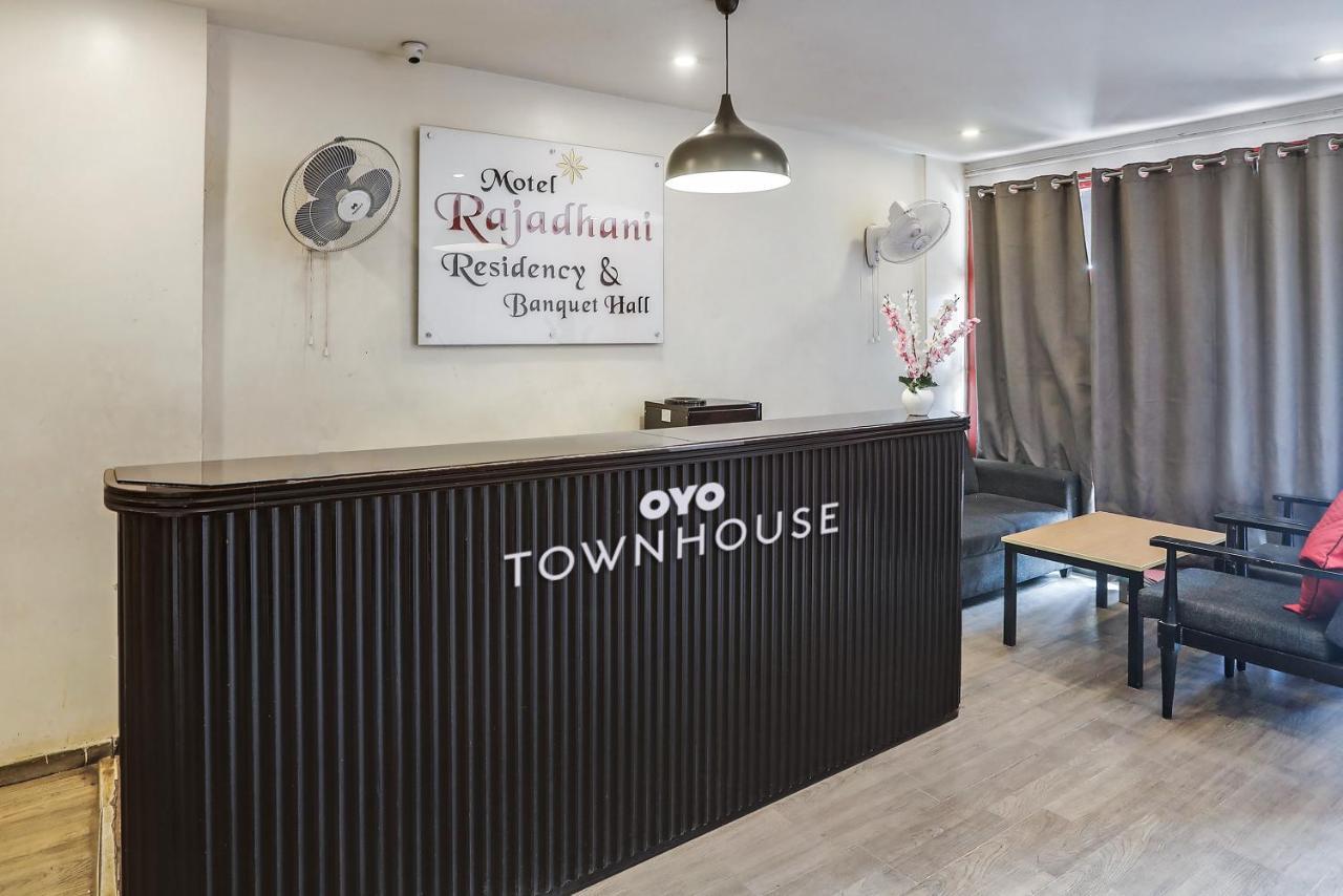Sururnagar Townhouse Rajdhani Residency מראה חיצוני תמונה
