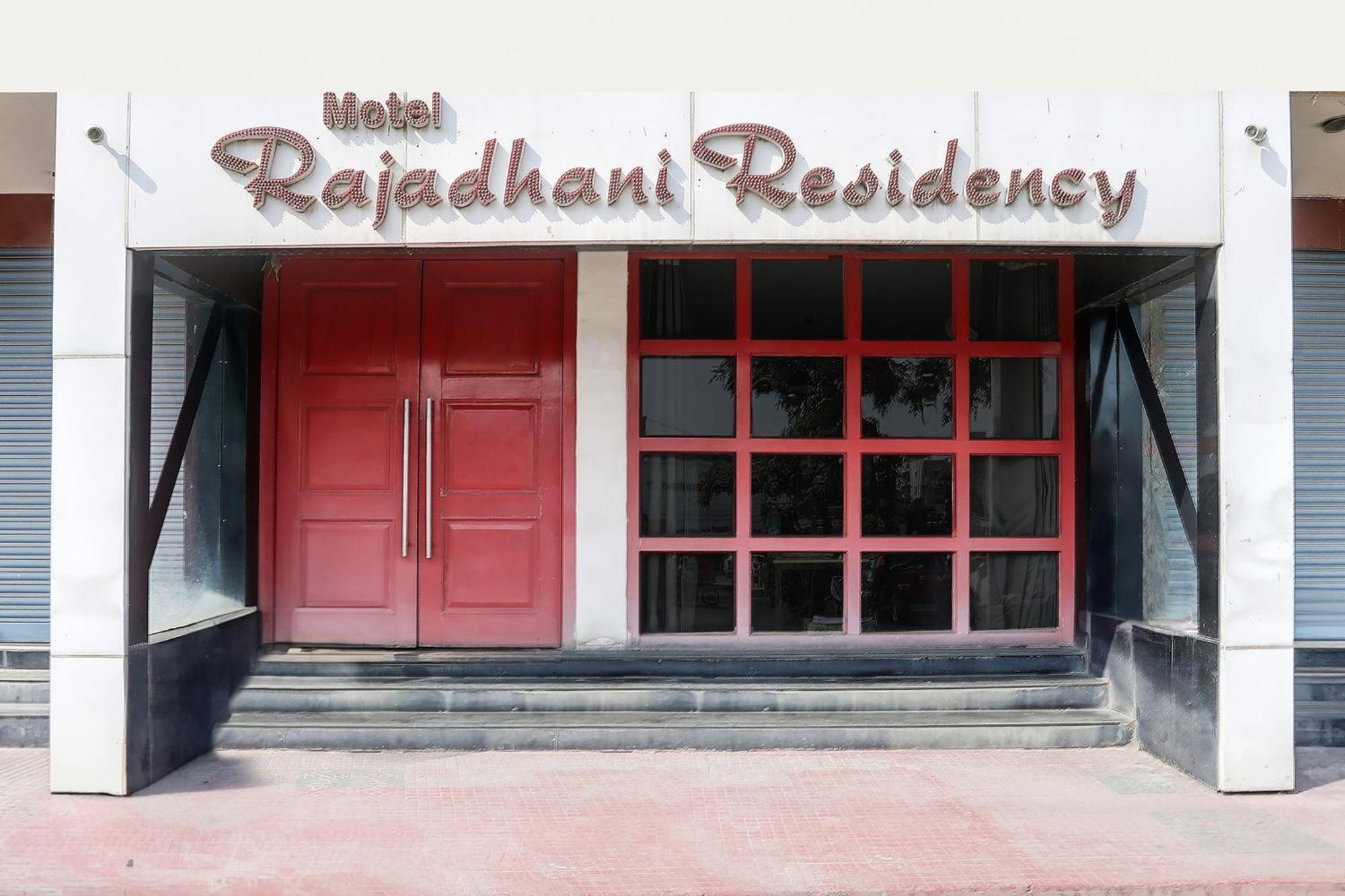 Sururnagar Townhouse Rajdhani Residency מראה חיצוני תמונה